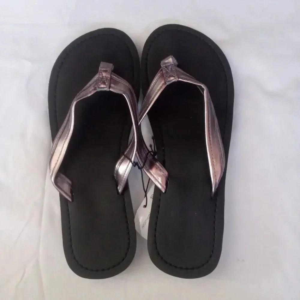 New women's sandals size 7-8 ( bag I )
